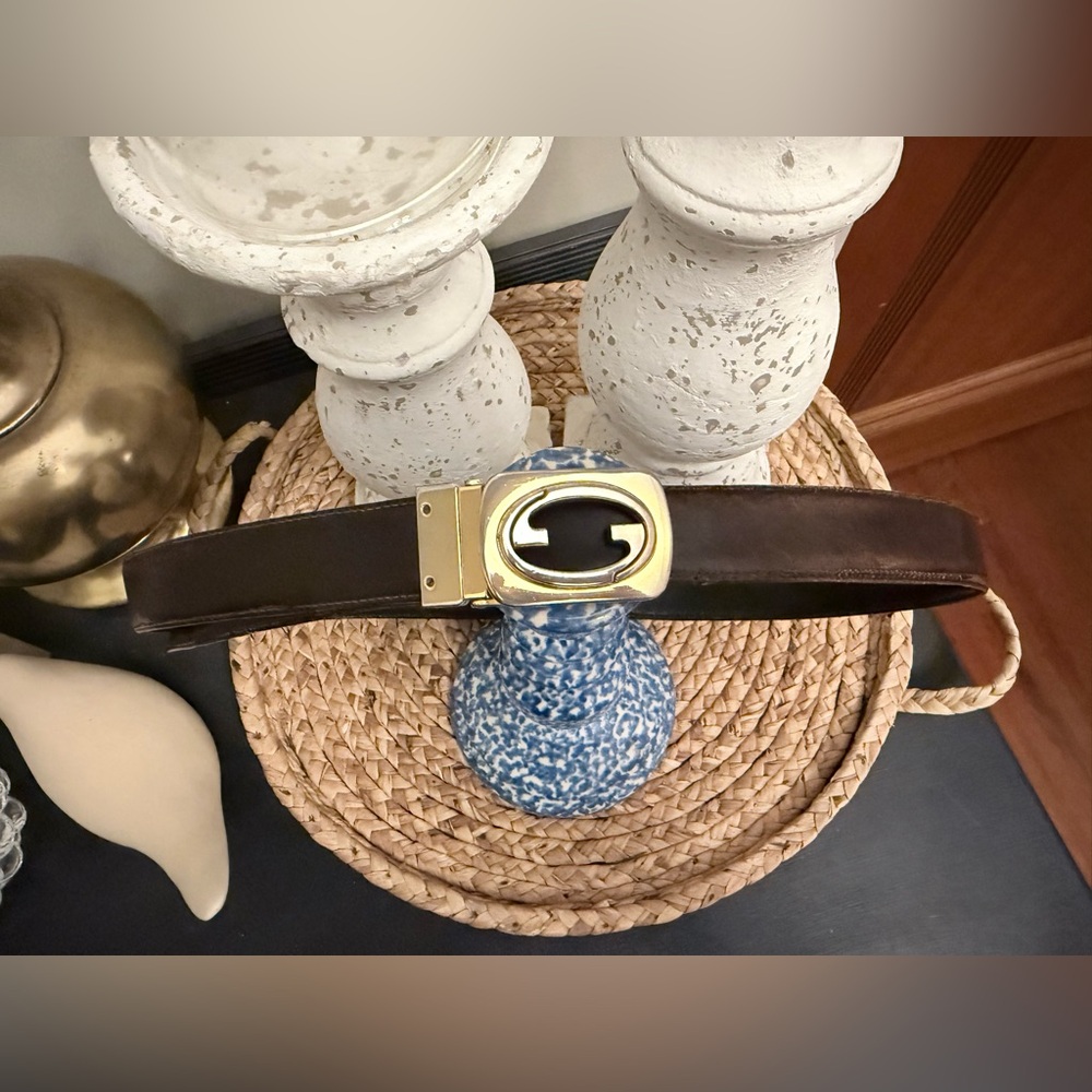 Vintage Gucci reversible belt